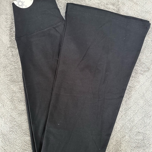 Old Navy. Active Leggings. Women’s S. Black. NWT. - Picture 6 of 6